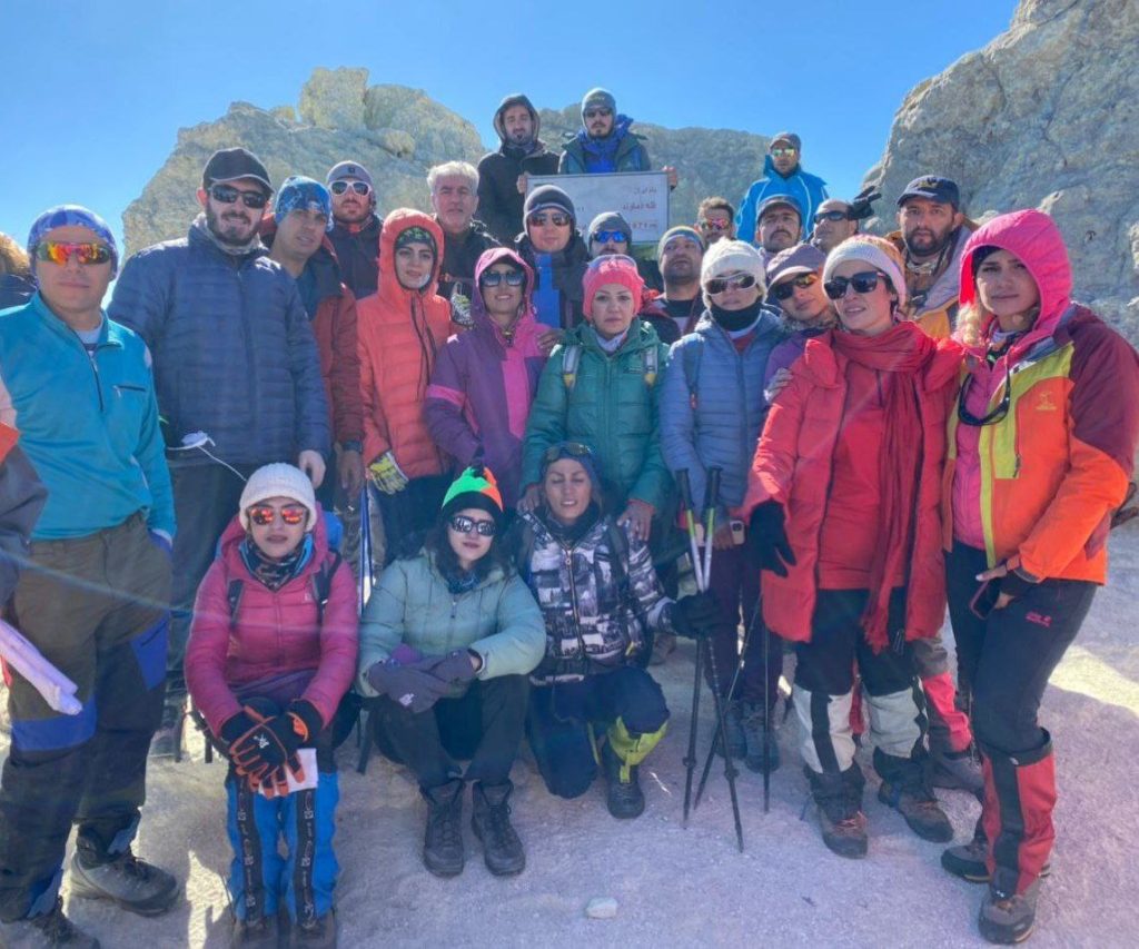 صعود به قله دماوند (رخ شمال شرقی) 