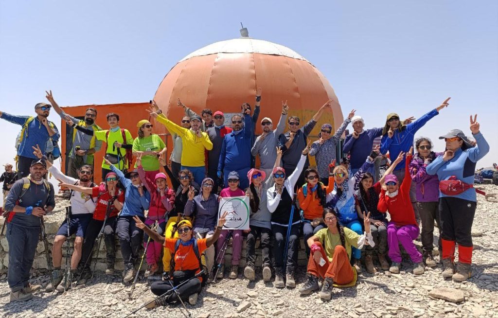 صعود به قله توچال