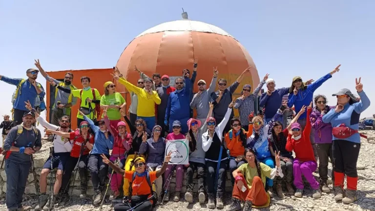 صعود به قله توچال